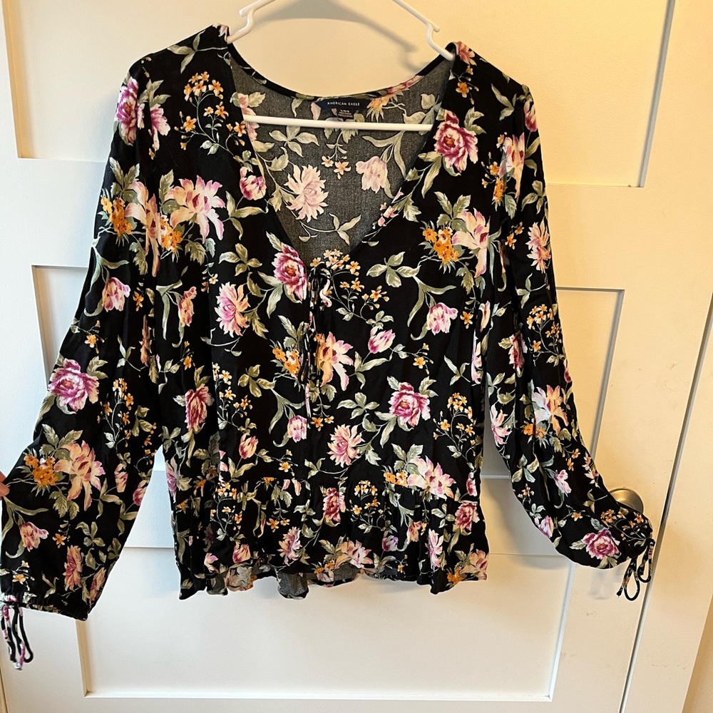 American eagle floral top